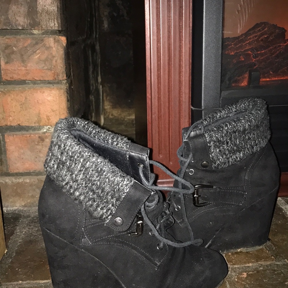 Tweed cuffed black booties